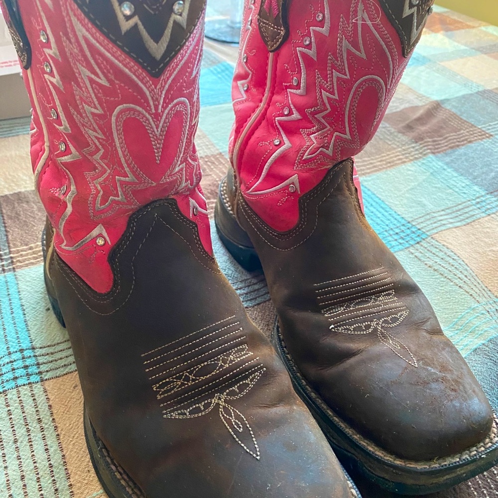 Durango Women’s Steel Toed Cowboy Boots